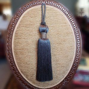 Hofburg Interiors Gray Tassel NWT